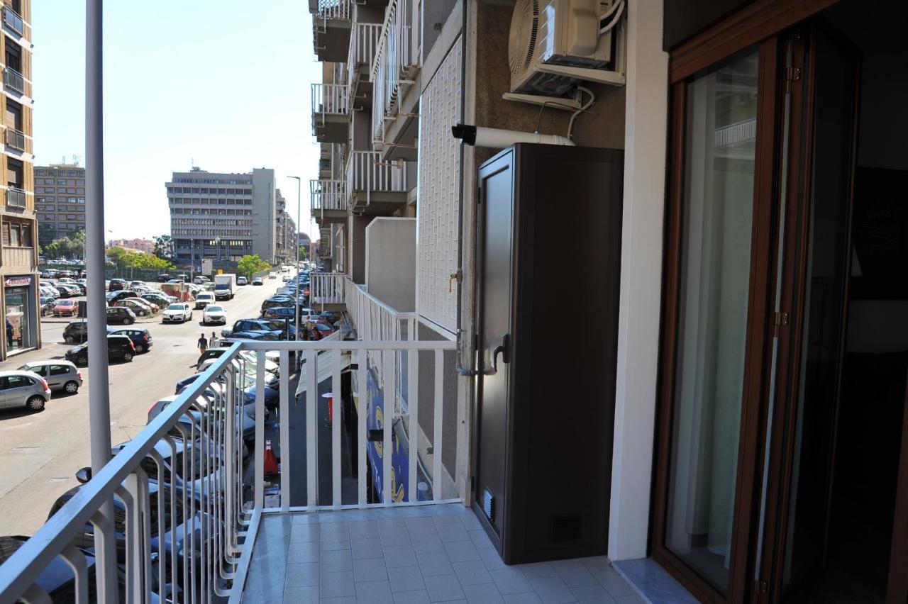 Home 22 Appartamento In Centro Storico - Catania Catânia Exterior foto
